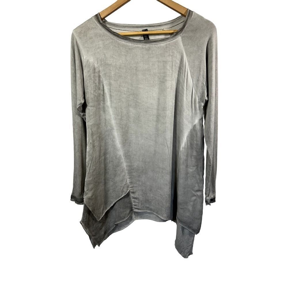 ONZ Women's Mineral Wash Handkerchief Long Sleeve Top Gray Size Small